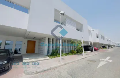 مجمع سكني - 5 غرف نوم - 6 حمامات للايجار في شارع الوعب - الوعب - الدوحة