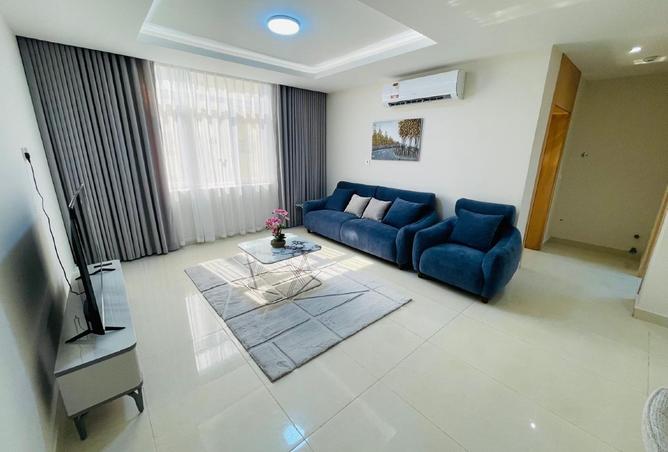 971260 - Property Image 3