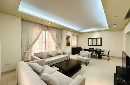 Apartment - 2 Bedrooms - 2 Bathrooms for rent in Al Sadd Road - Al Sadd - Doha