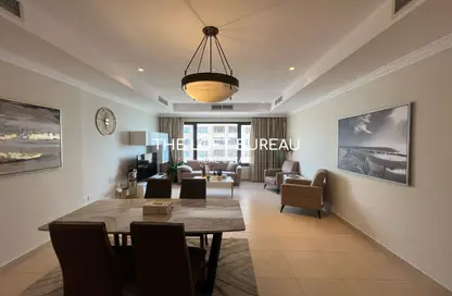 Apartment - 1 Bedroom - 2 Bathrooms for rent in West Porto Drive - Porto Arabia - The Pearl Island - Doha