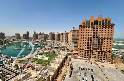 Apartment - 1 Bedroom - 2 Bathrooms for rent in Tower 18 - Porto Arabia - The Pearl Island - Doha Apartment - 1 Bedroom - 2 Bathrooms for rent in Tower 18 - Porto Arabia - The Pearl Island - Doha