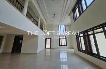 Duplex - 4 Bedrooms - 5 Bathrooms for rent in La Croisette - Porto Arabia - The Pearl Island - Doha
