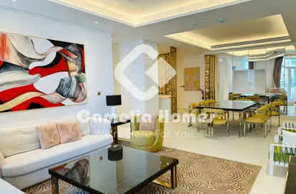 Apartment - 2 Bedrooms - 4 Bathrooms for rent in Floresta Gardens - Floresta Gardens - The Pearl Island - Doha