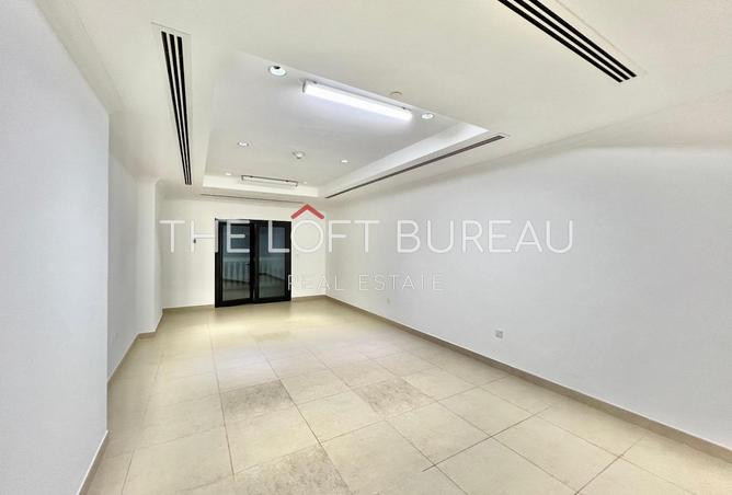 955346 - Property Image 3