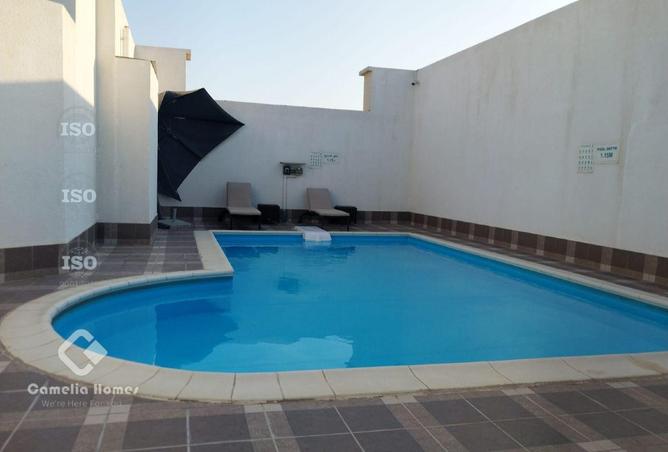 956798 - Property Image 2