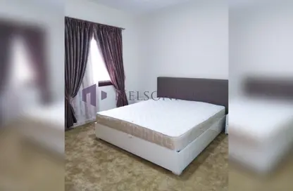 Apartment - 1 Bedroom - 2 Bathrooms for sale in La Piazza - Fox Hills - Lusail