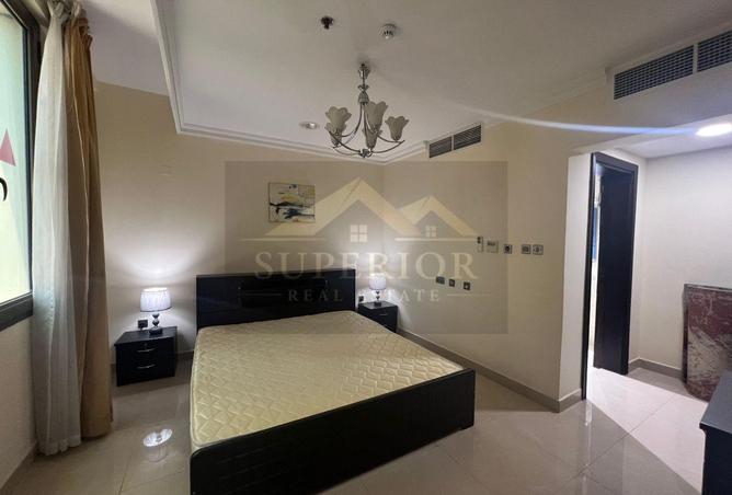 923484 - Property Image 3