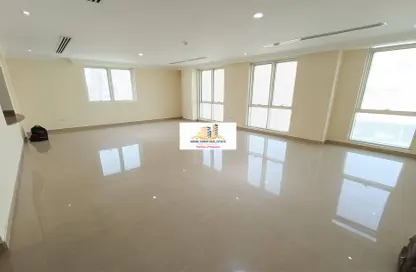 Apartment - 4 Bedrooms - 5 Bathrooms for rent in Old Airport Road - Old Airport Road - Doha