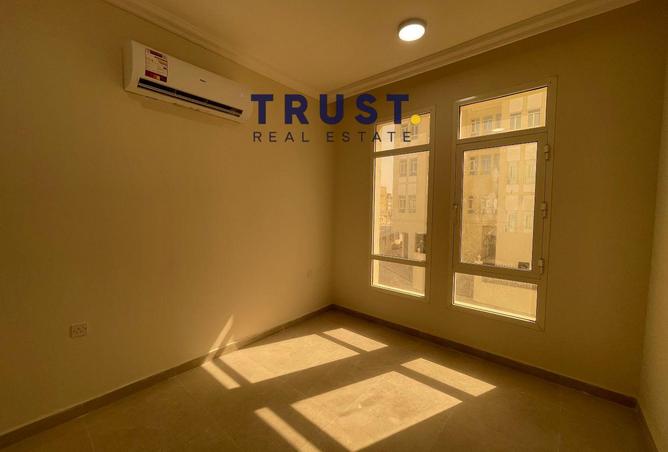 954530 - Property Image 3