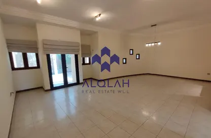 Compound - 3 Bedrooms - 4 Bathrooms for rent in Old Airport Road - Old Airport Road - Doha