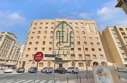Apartment - 2 Bedrooms - 2 Bathrooms for rent in Al Sadd Road - Al Sadd - Doha