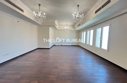 Apartment - 3 Bedrooms - 5 Bathrooms for rent in East Porto Drive - Porto Arabia - The Pearl Island - Doha