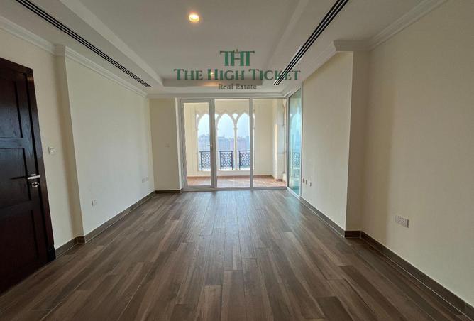949320 - Property Image 2