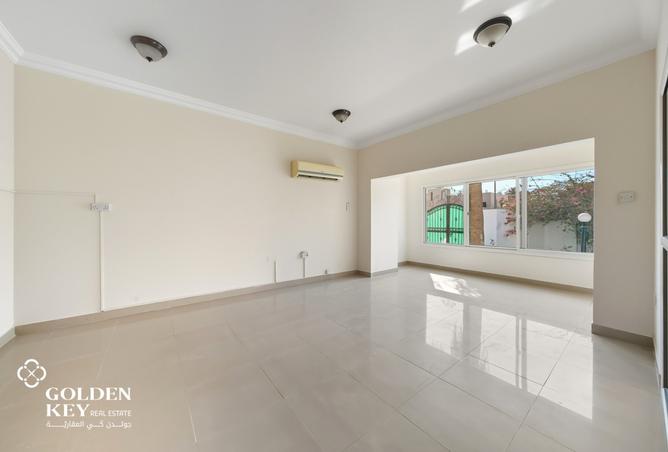 949322 - Property Main Image