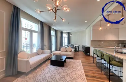 Apartment - 2 Bedrooms - 4 Bathrooms for rent in Floresta Gardens - Floresta Gardens - The Pearl Island - Doha