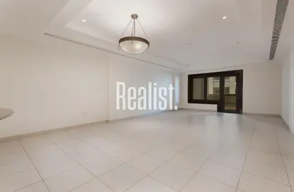 Apartment - 1 Bedroom - 2 Bathrooms for rent in East Porto Drive - Porto Arabia - The Pearl Island - Doha