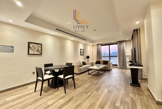 986228 - Property Image 2