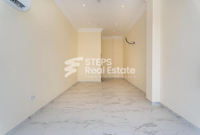 943548 - Property Image 3
