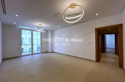 Apartment - 2 Bedrooms - 3 Bathrooms for rent in Floresta Gardens - Floresta Gardens - The Pearl Island - Doha