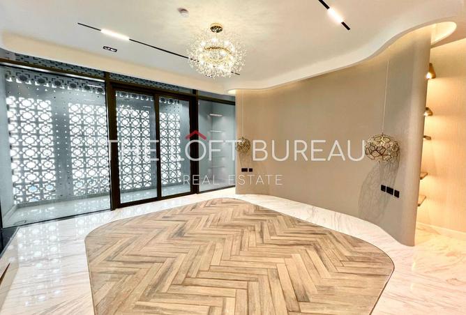 992072 - Property Image 2