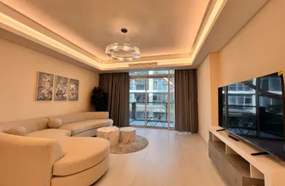 Apartment - 1 Bedroom - 2 Bathrooms for rent in Crystal Residence - The Pearl Island - Doha