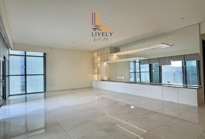 985871 - Property Image 3