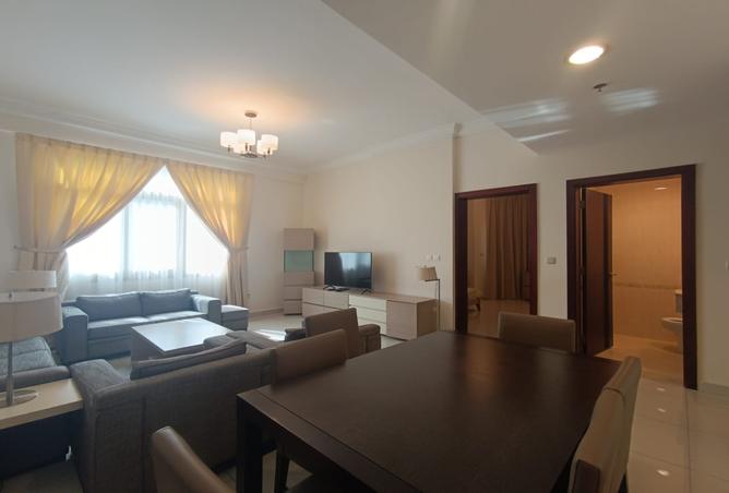 1004347 - Property Image 3