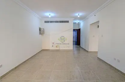 Apartment - 2 Bedrooms - 2 Bathrooms for rent in Al Sadd Road - Al Sadd - Doha