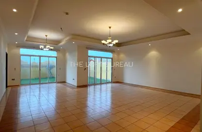 Villa - 4 Bedrooms - 5 Bathrooms for rent in Alfardan Gardens - Al Hilal East - Al Hilal - Doha