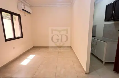 Apartment - Studio - 1 Bathroom for rent in Old Airport Road - Old Airport Road - Doha