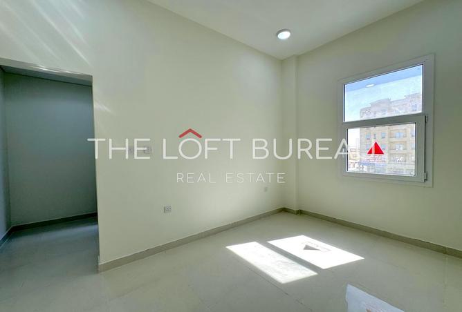 958549 - Property Image 3