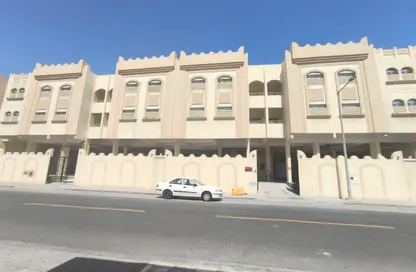 Apartment - 2 Bedrooms - 2 Bathrooms for rent in Al Wakrah - Al Wakra
