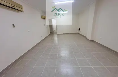 Apartment - 3 Bedrooms - 3 Bathrooms for rent in Fereej Bin Mahmoud South - Fereej Bin Mahmoud - Doha