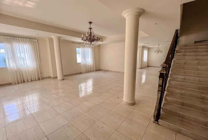 912938 - Property Image 3