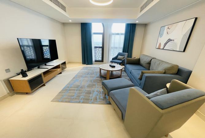 987807 - Property Image 2