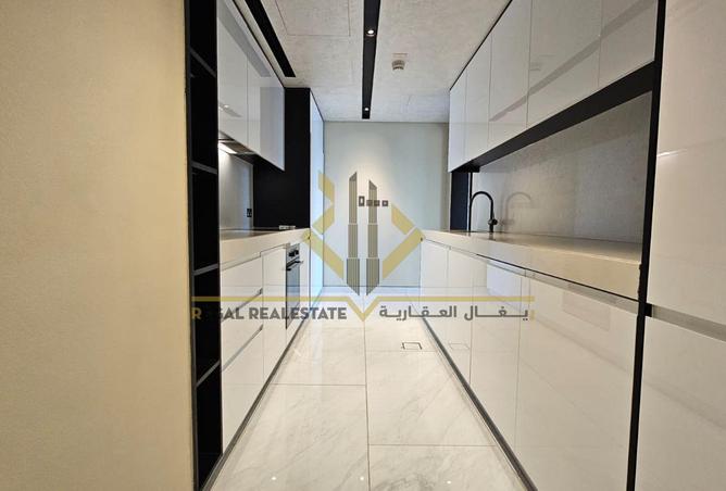941084 - Property Image 2