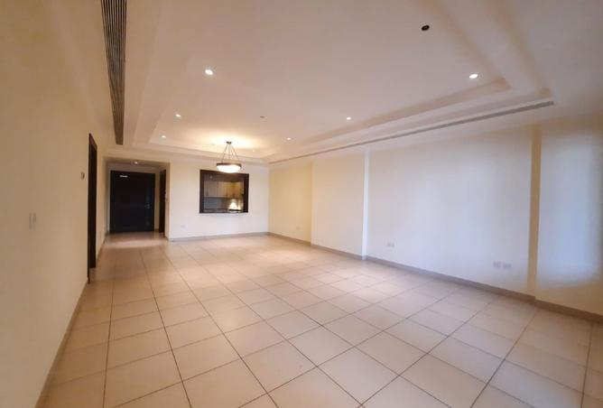 943202 - Property Image 2