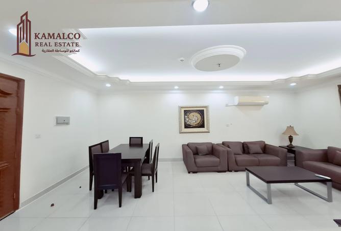 954060 - Property Image 3