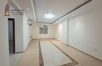 Apartment - 2 Bedrooms - 2 Bathrooms for rent in Al Sadd Road - Al Sadd - Doha