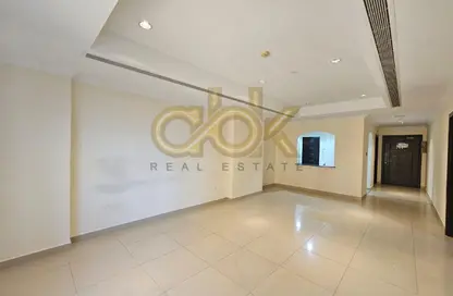 Apartment - 1 Bedroom - 2 Bathrooms for rent in East Porto Drive - Porto Arabia - The Pearl Island - Doha