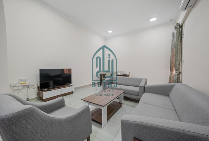 938445 - Property Image 3