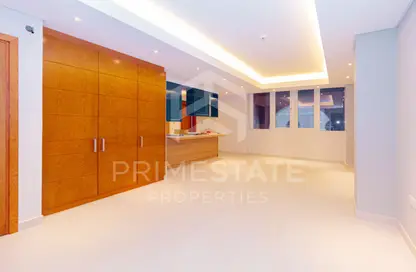 Apartment - 1 Bedroom - 2 Bathrooms for rent in Tower 20 - Viva Bahriyah - The Pearl Island - Doha