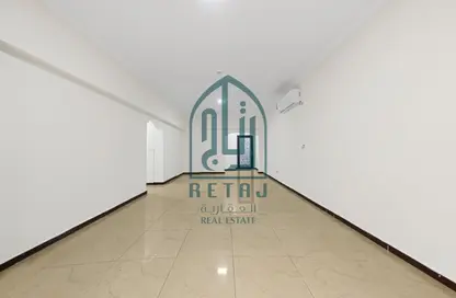 Apartment - 2 Bedrooms - 2 Bathrooms for rent in Al Sadd Road - Al Sadd - Doha