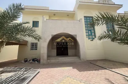 Villa - 4 Bedrooms - 4 Bathrooms for rent in New Salata - Salata - Doha