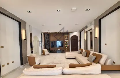 فيلا - 6 غرف نوم - 6 حمامات للايجار في شارع بحيرة الخليج الغربي - بحيرة وست لاجون - الدوحة فيلا - 6 غرف نوم - 6 حمامات للايجار في شارع بحيرة الخليج الغربي - بحيرة وست لاجون - الدوحة