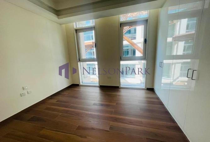 964109 - Property Image 2