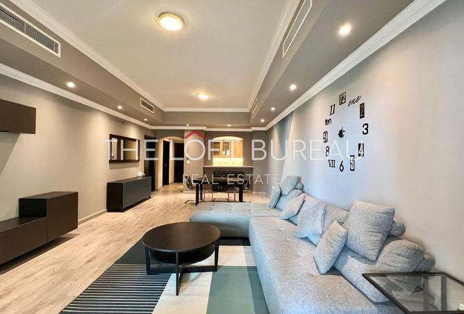 983702 - Property Image 2