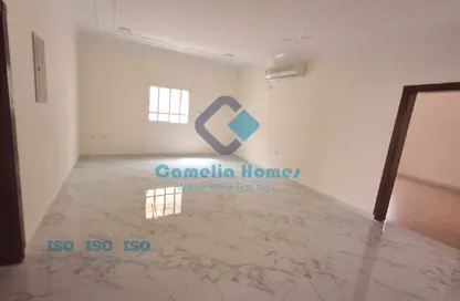 Villa - 5 Bedrooms - 6 Bathrooms for rent in Bu Hamour Street - Abu Hamour - Doha