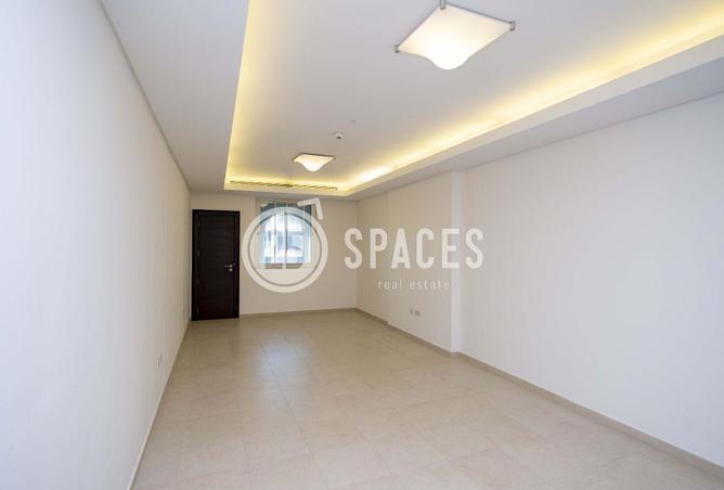 1001063 - Property Image 3