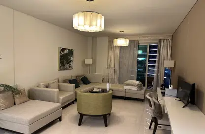 Apartment - 1 Bedroom - 1 Bathroom for sale in Jawharat Lusail - Marina District - Lusail